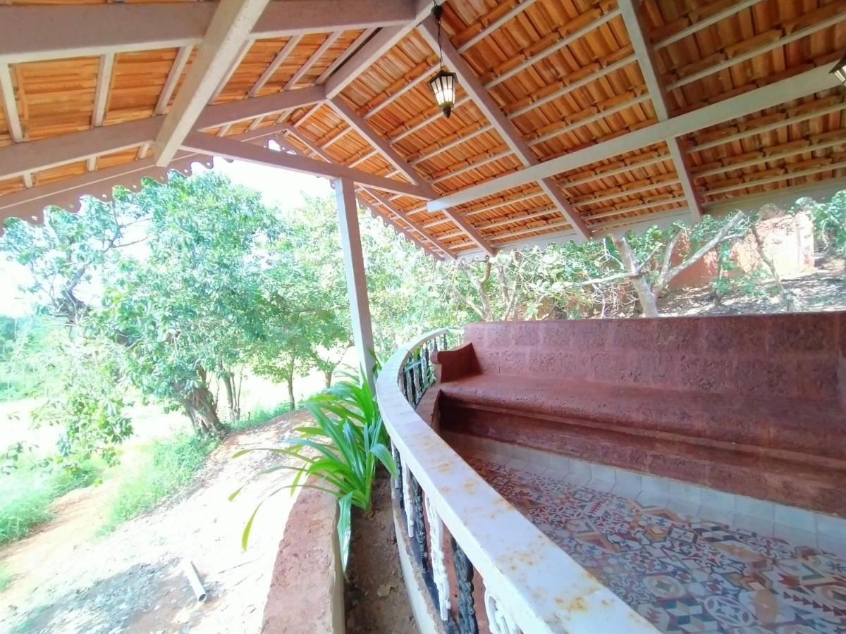 Porsu Hotel Canacona Buitenkant foto